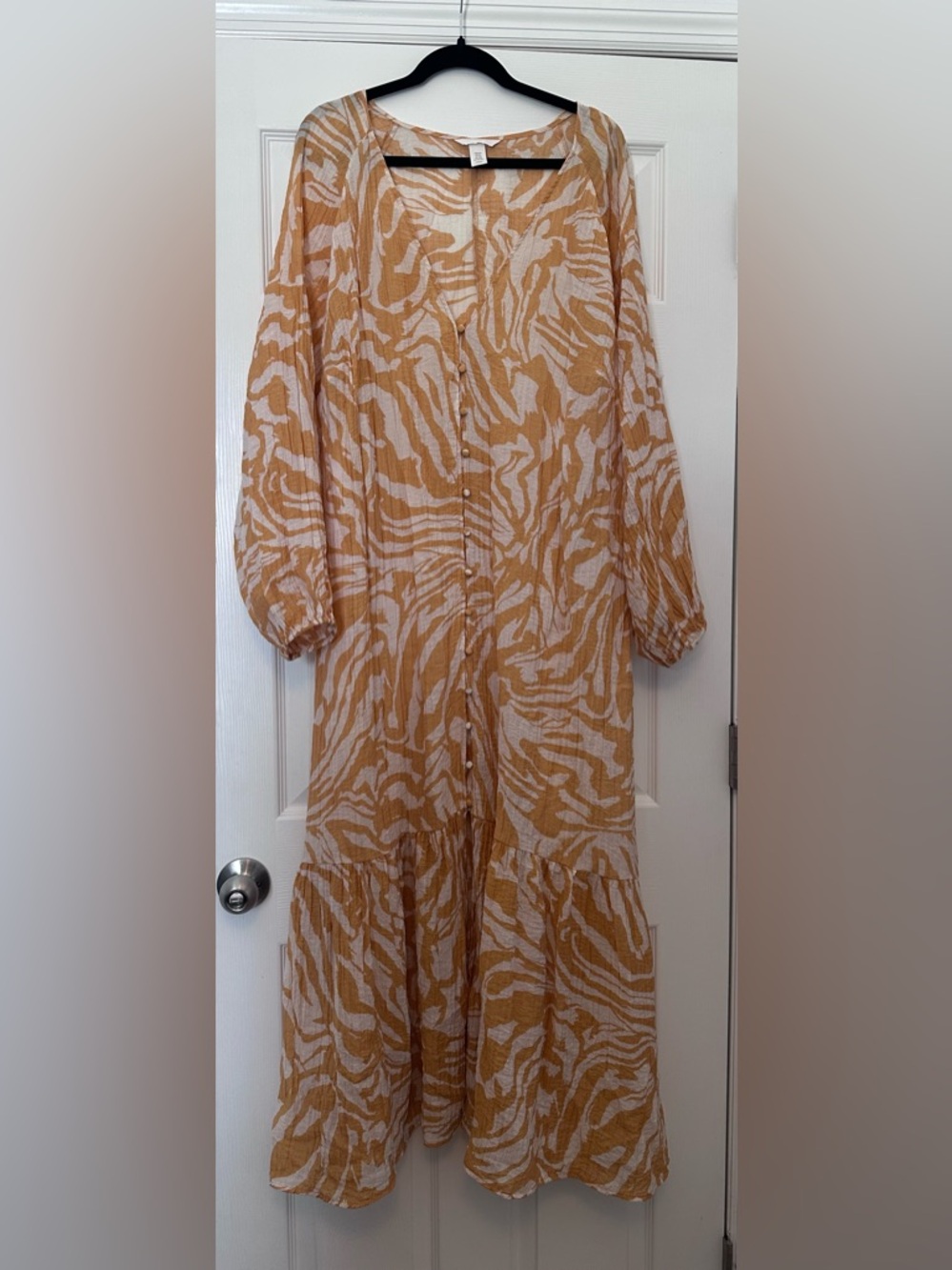 H&M Cream and Mustard Abstract Print Crepe Maxi Dress - Size XXL